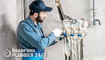 plumbers in bradford 370x210 1